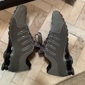 Men’s Nike shox nz eu casual size 10